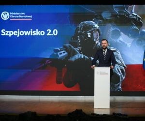 Szef MON zapowiada nowy mundur polowy. Będą zmiany w wyposażeniu żołnierzy