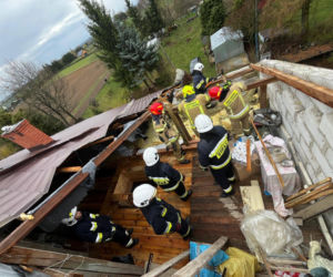 Strażacy usuwali skutki silnego wiatru
