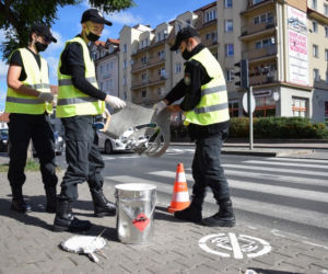 Pokolenie zombie. Na ulicach pojawiły się specjalne znaki! [ZDJĘCIA]