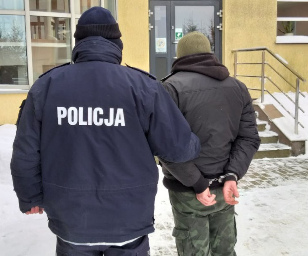 Policjanci złapali go u mamy