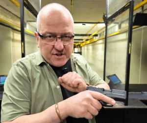 Ultrakompaktowy pistolet HK SFP9 CC - recenzja