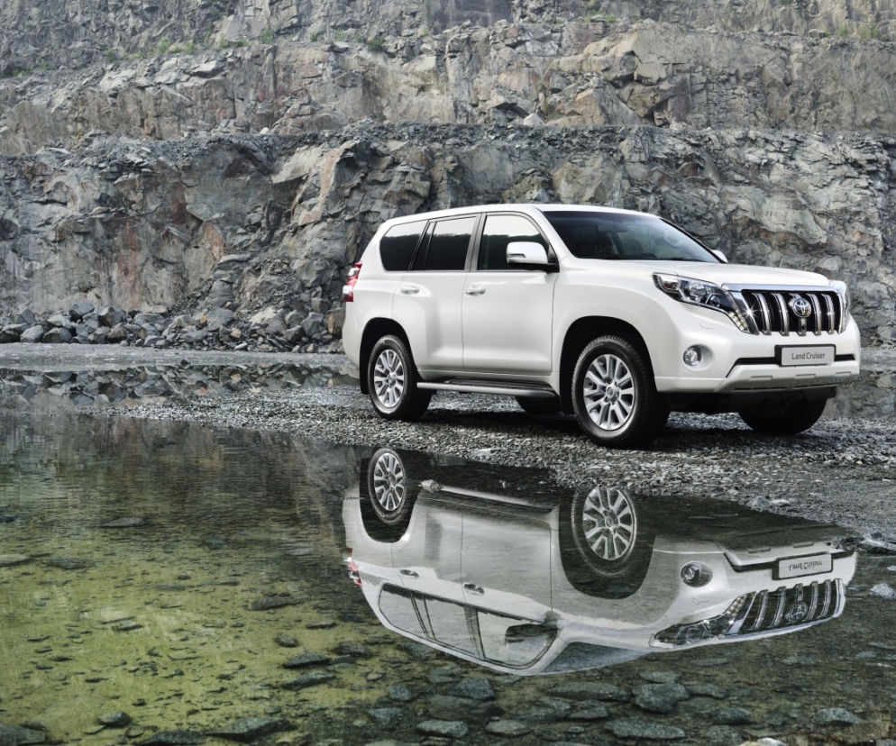 Nowa Toyota Land Cruiser 2014