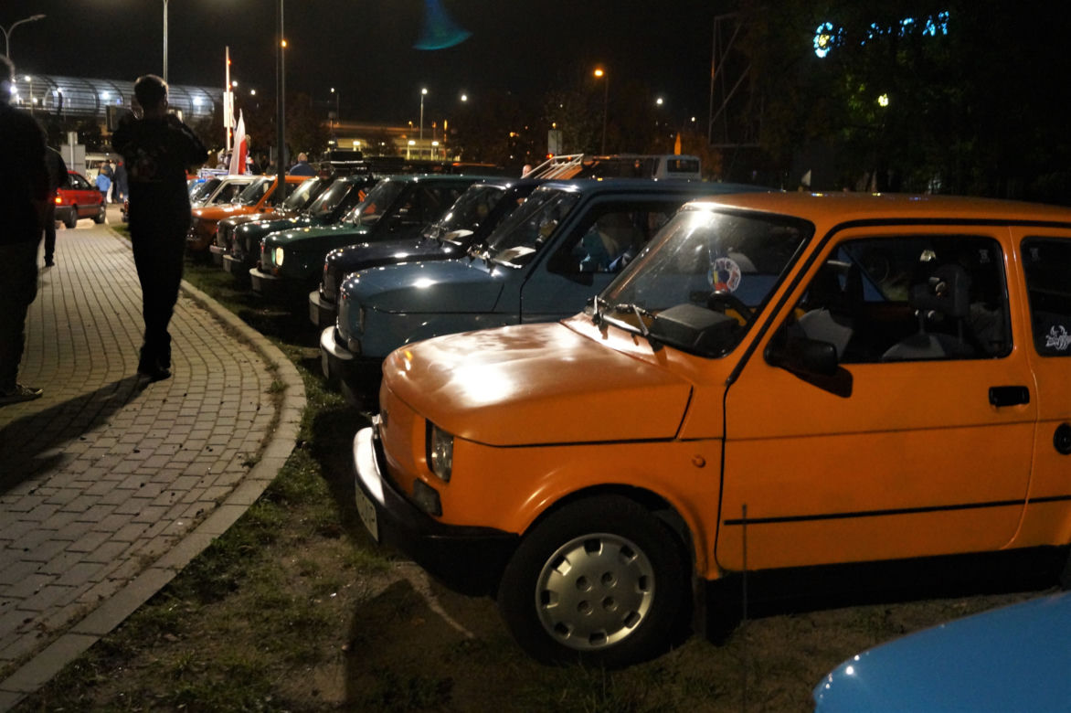 Bydgoskie Klasyki Nocą kończą sezon! Za nami ostatni wystawa zabytkowych aut [ZDJĘCIA]