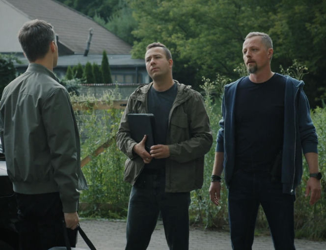 M jak miłość, odcinek 1904. Jakub Karski (Krzysztof Kwiatkowski), policja