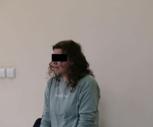 Urodziła i porzuciła dziecko obok pustostanu. Mała Wiktoria cudem przeżyła