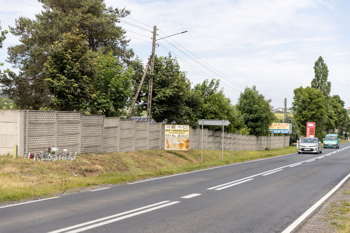 Młody strażak zginąl w wypadku samochodowym