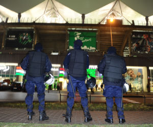 Policja obstawia mecz Legia - Zagłębie
