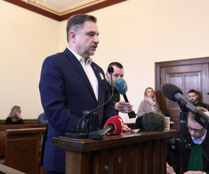 Duda pozwał Wałęsę