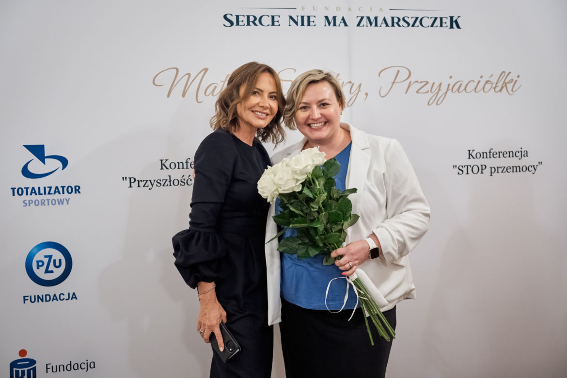 Dorota Goldpoint - ulubiona projektantka gwiazd i bizneswoman głosem wszystkich kobiet. Wspierają ją Bożena Dykiel i Weronika Marczuk