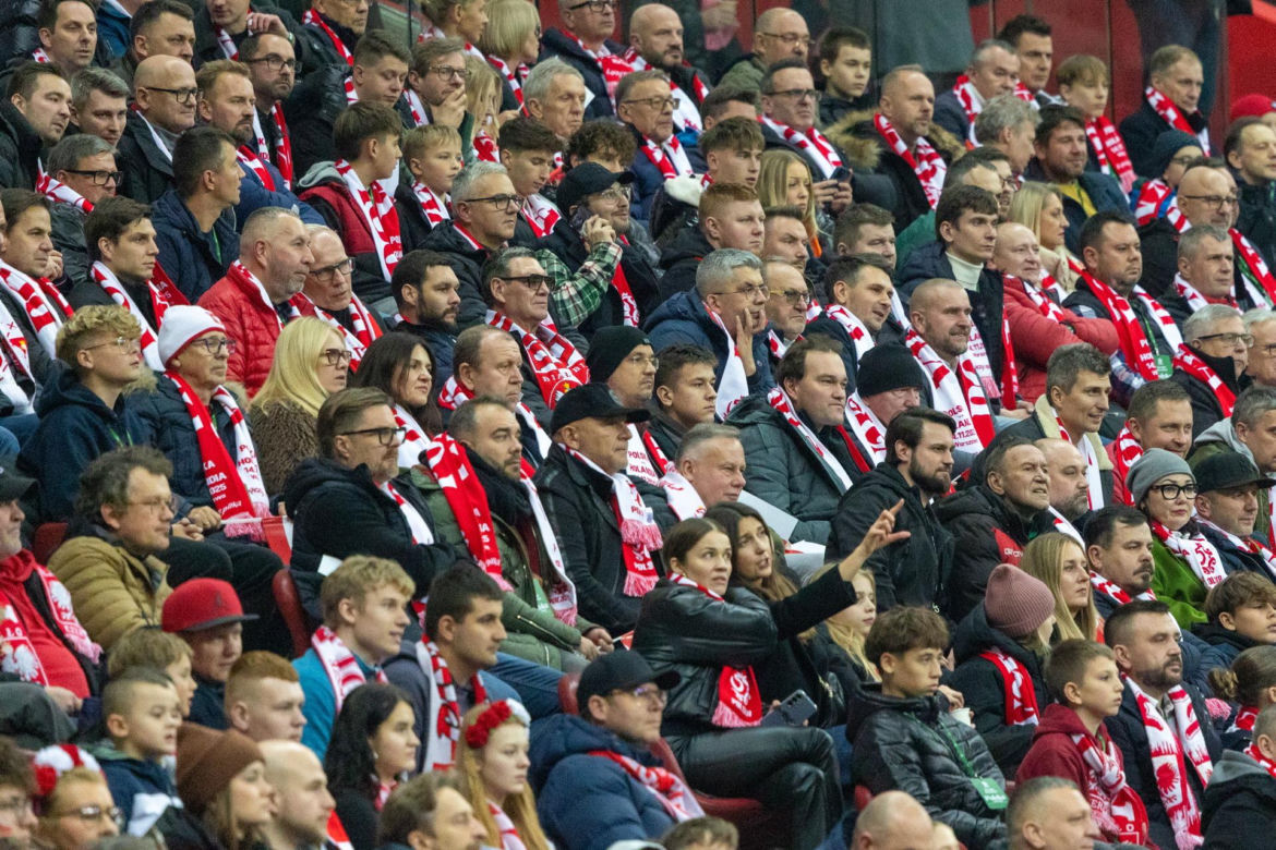Tłumy na PGE Narodowym w Warszawie! Tak kibicowaliście podczas meczu Polska - Holandia