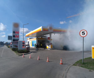 Wyciek benzyny i pożar na stacji w Toruniu