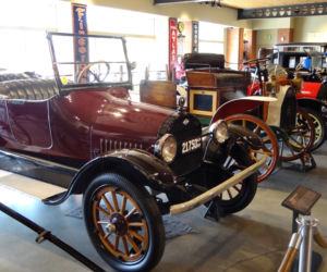 Muzeum motoryzacji Heritage Park Historical Village w Calgary
