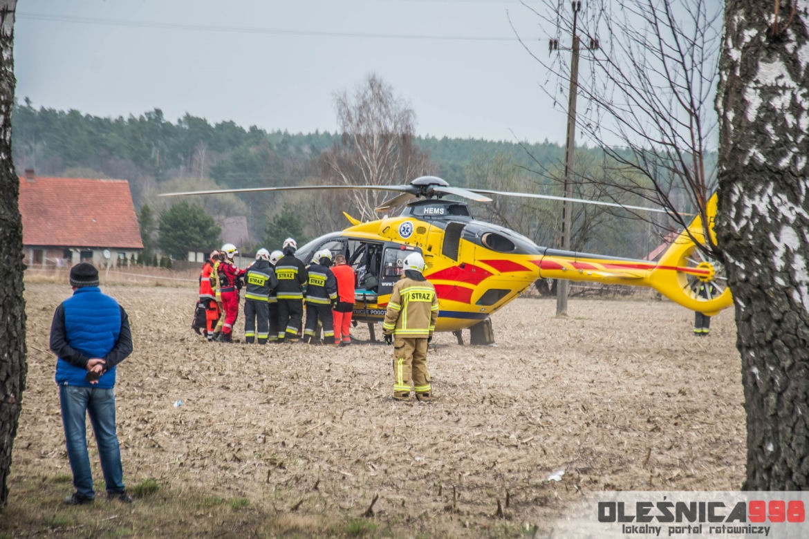 Straszny wypadek pod Wrocławiem. Młody kierowca nie żyje, 20-latka w stanie krytycznym