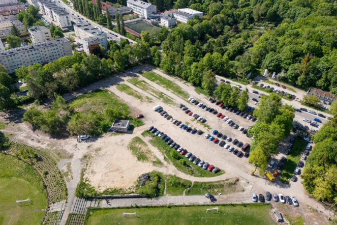 Nowoczesny stadion i zaplecze treningowe