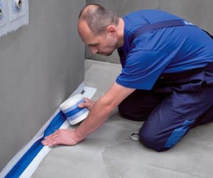 Układanie płytek ceramicznych Mapei