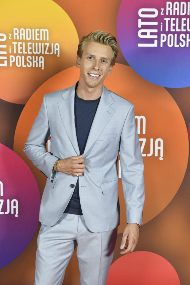 Syn Jarosława Jakimowicza powrócił na salony. Tak dziś wygląda 26-letni Jovan