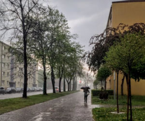 POTĘŻNA burza na Śląsku. Wypadki i zalane budynki. Żywioł SZALEJE! 