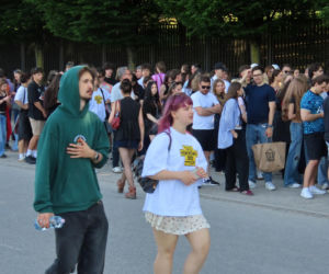 Tłumy fanów przed PGE Narodowym. Fani Taco Hemingwaya czekają na wielkie show