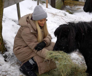 Joanna Krupa odwiedza schronisko dla zwierząt