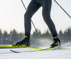 Johannes Hoesflot Klaebo ze złotem na 50 km. Ile rekordów zdołał pobić?