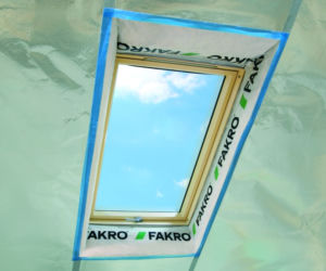 Fakro-XDS-kolnierz-paroszczelny