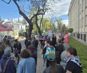 Protest pod ambasadą Izraela w Warszawie (30.04.2026)