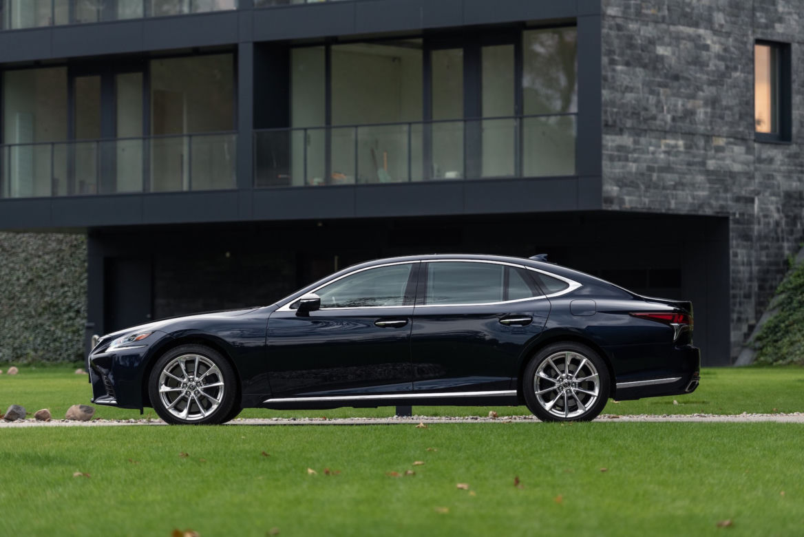 Lexus LS 500 Omotenashi 3.5 V6 417 KM