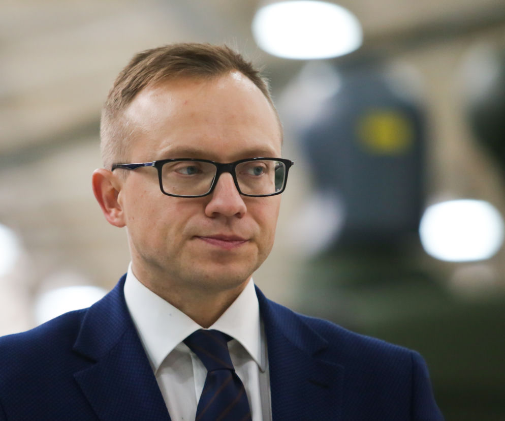 ARTUR SOBOŃ