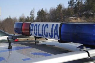 Podkarpackie: O włos od tragedii! Pijany mężczyzna leżał na torach!