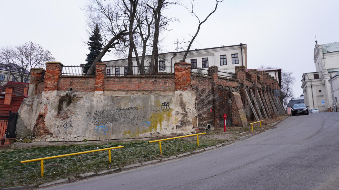 To tu znajdował się m.in. Pałac Tarłów. Historyczny spacer po ulicy Dolnej Panny Marii