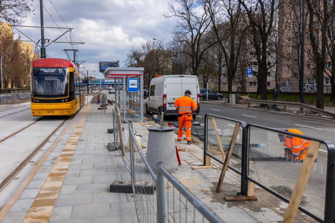 Tramwaj na Kasprzaka i Wolskiej w Warszawie