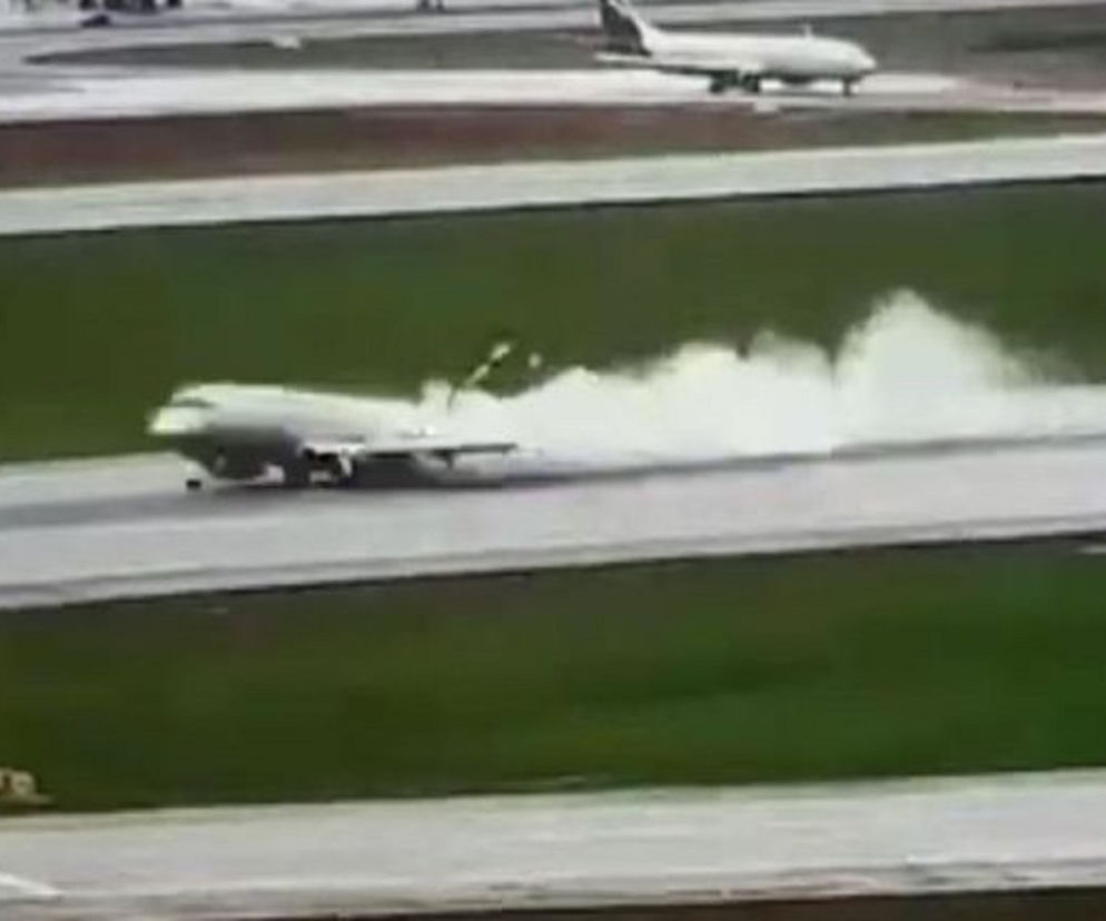 Superjet 100