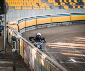 Apator Toruń - Polonia Bydgoszcz. Zdjęcia kibiców i zawodników. Sparing na Motoarenie