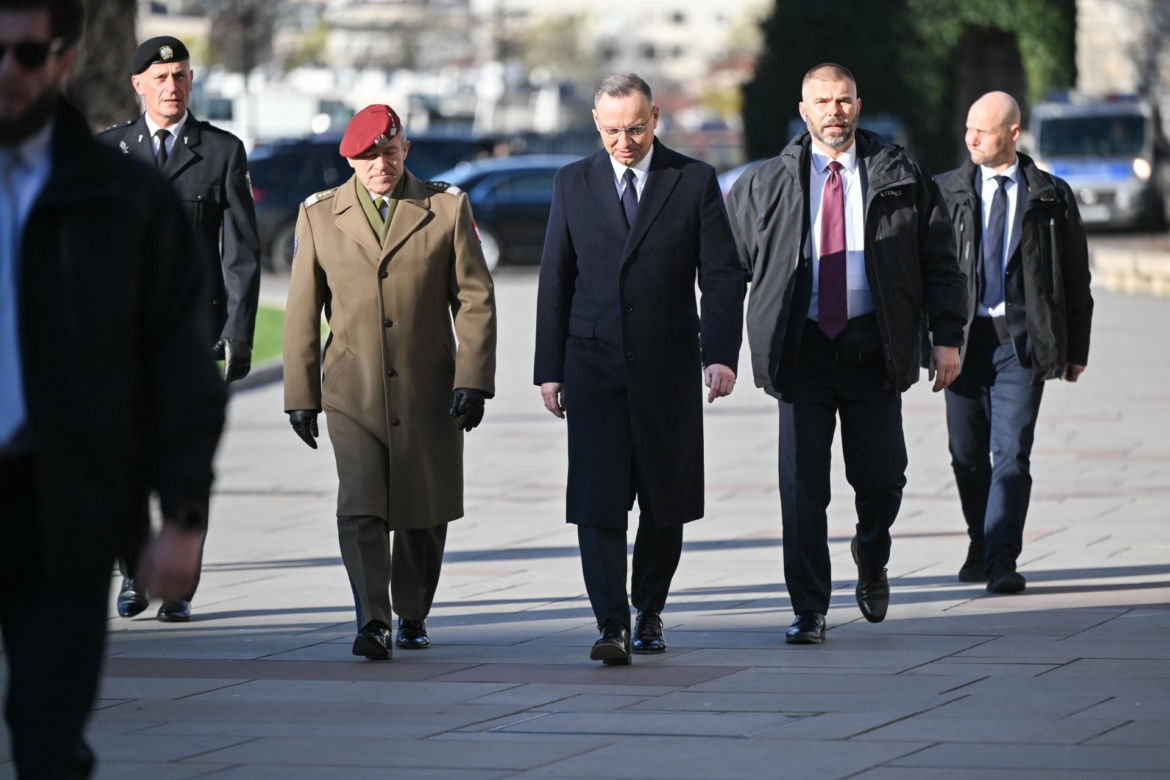 Andrzej Duda pamiętał o Lechu i Marii Kaczyńskich