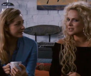 Przyjaciółki odcinek 107, Inga (Małgorzata Socha), Patrycja (Joanna Liszowska)