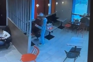Akcja kontrterrorystów na stacji paliw w Warszawie. Ulice zostały zablokowane
