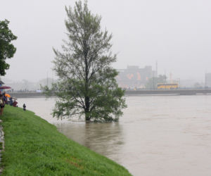 Tak Kraków walczył z ogromną powodzią w 2010