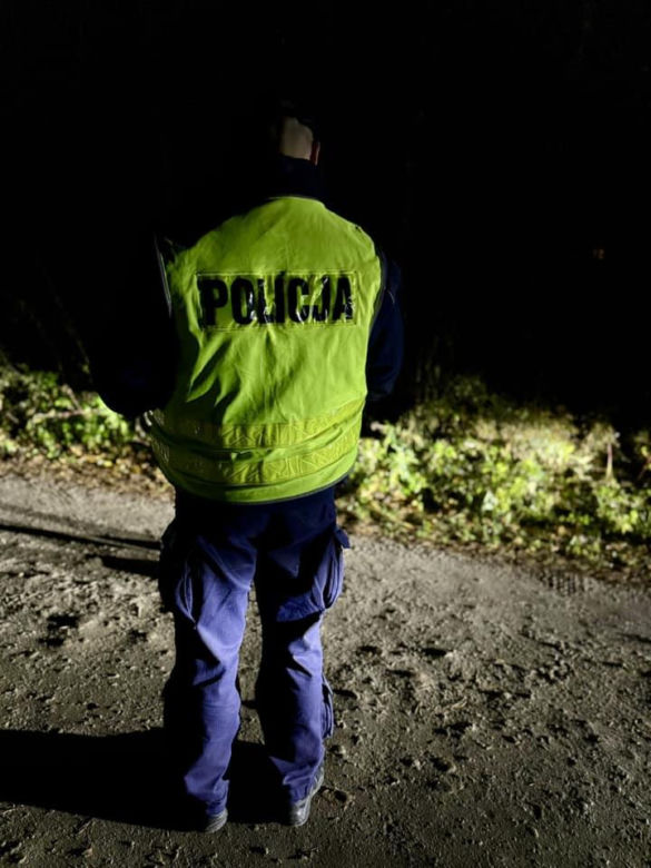 Zadał policjantowi 13 ciosów ostrym narzędziem. Wstrząsające szczegóły ataku