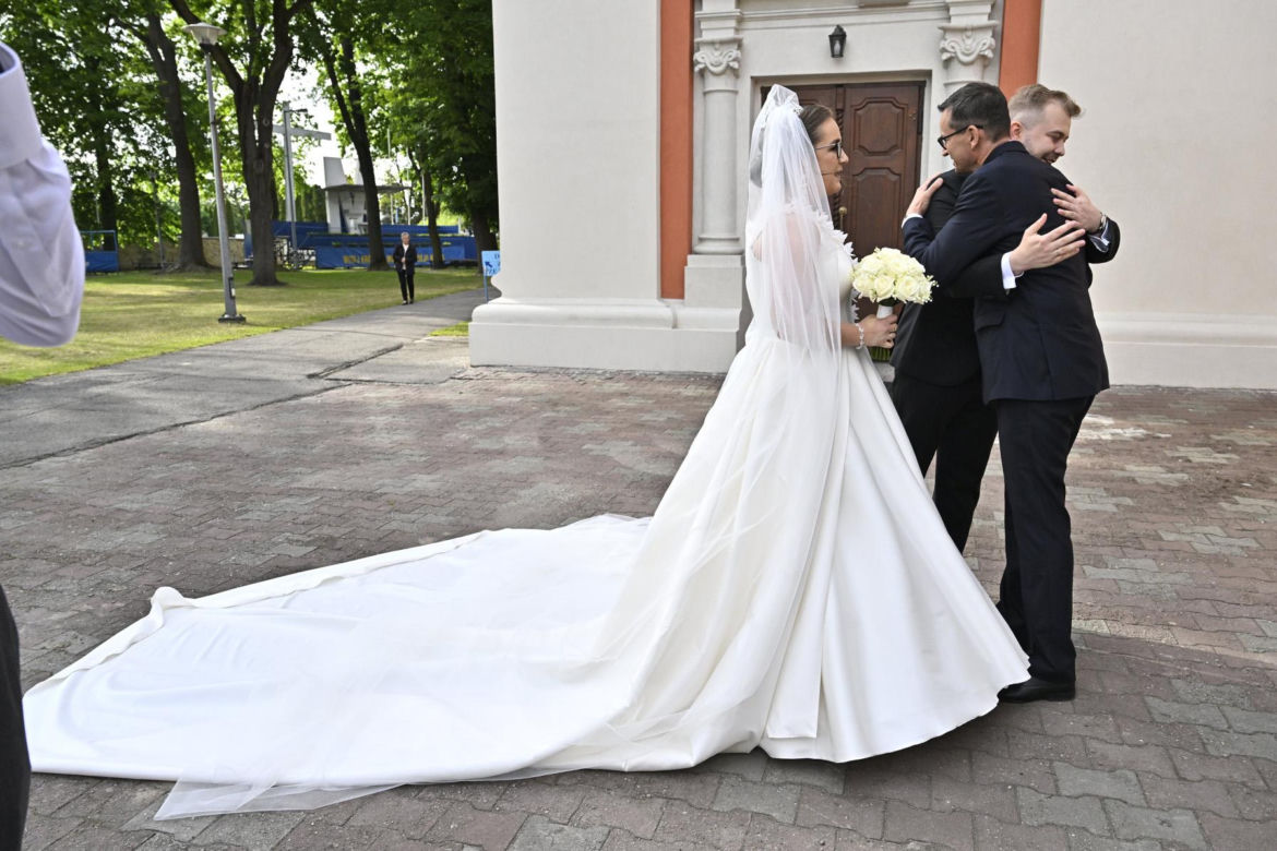 Suknie ślubne żon Michała Moskala i Jana Kanthaka