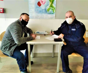 Zobacz, jak szczepią się policjanci z Tarnowa!