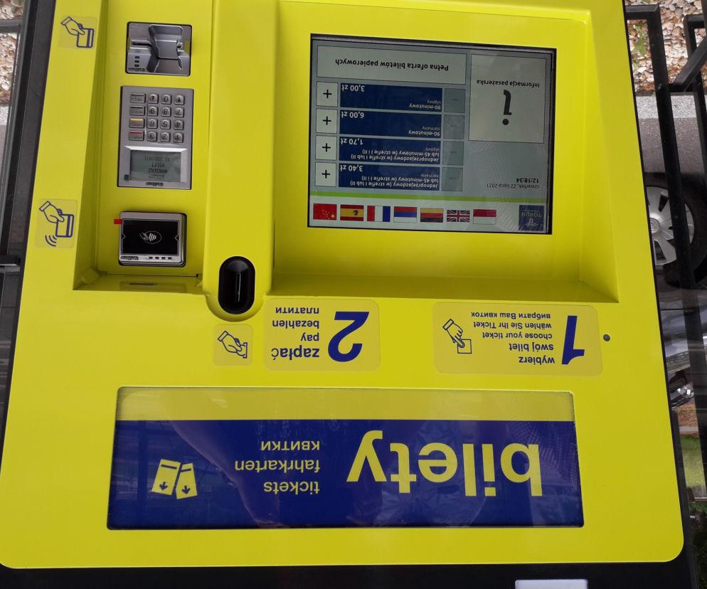 Toruń ma stacjonarne biletomaty. Pasażerowie zadowoleni