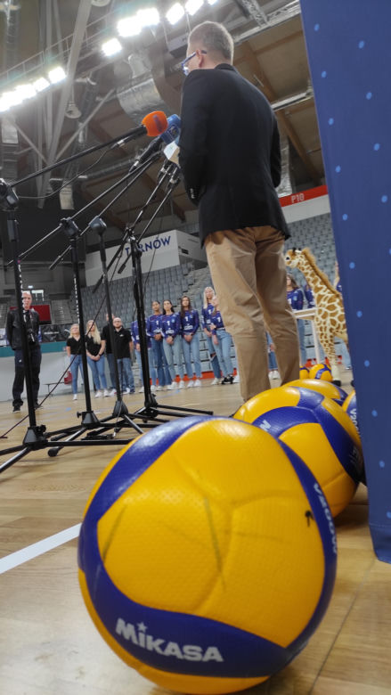 Podpisanie umowy sponsorskiej między Grupą Azoty S.A. i VOLLEY JEDYNKA Tarnów na sezon 2023/2024