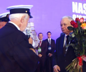 Kongres PiS - Jarosław Kaczyński ponownym prezesem PiS