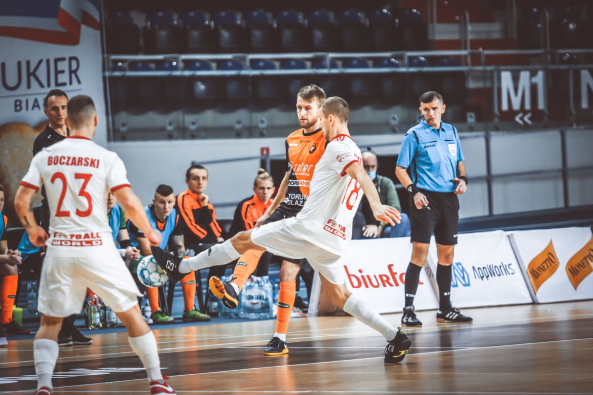 FC Toruń - Fit-Morning Gredar Futsal Brzeg 4:3, zdjęcia z Areny Toruń