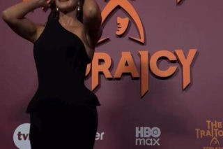 Gwiazda TVN w opiętej sukience! Malwina Wędzikowska szokuje figurą