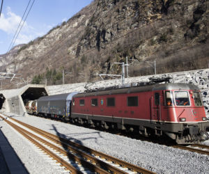 Tunel kolejowy Świętego Gotarda