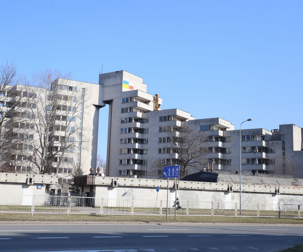 Komornik zajmie „szpiegowo”. Miasto przejmuje bloki przy Sobieskiego 100