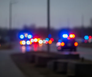 Tragiczna śmierć pod Środą Śląską! Znalezioną na poboczu osobówką podróżowali 22- i 28-latek