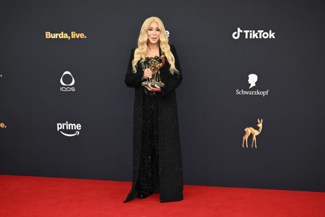 Cher bierze ślub z młodszym o 40 lat! Ona zaraz skończy 80