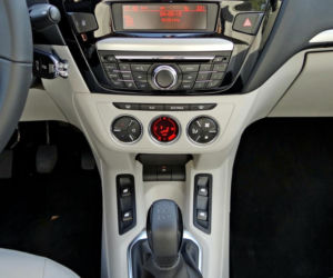 Peugeot 301